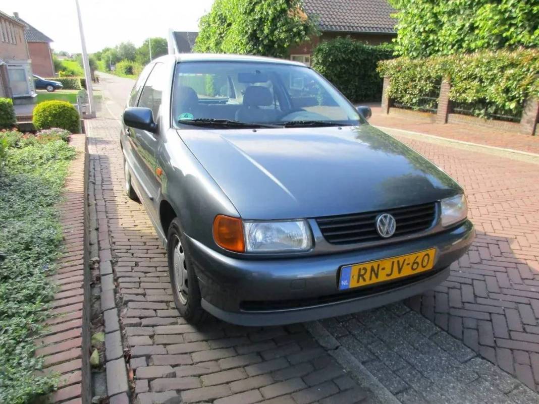 Uygun fiyatlı araba arayanlar havalara uçacak! 100 bin TL'ye alınabilecek en iyi 5 otomobil 3